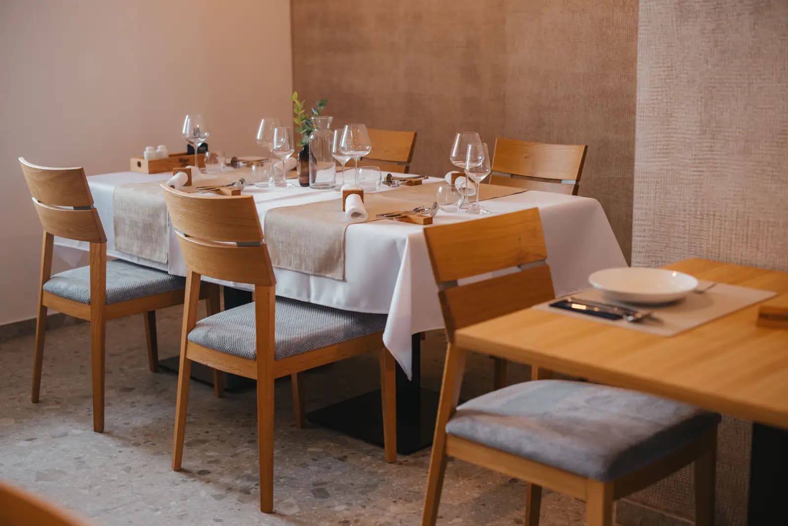 The set dining room at Gostilna Hrast